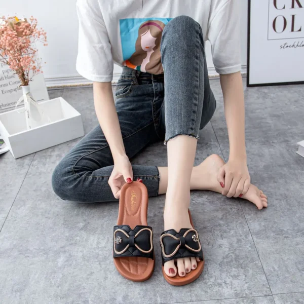 WF113 Comfortable Soft Cloud Slippers for Women Thick Platform - Image 5