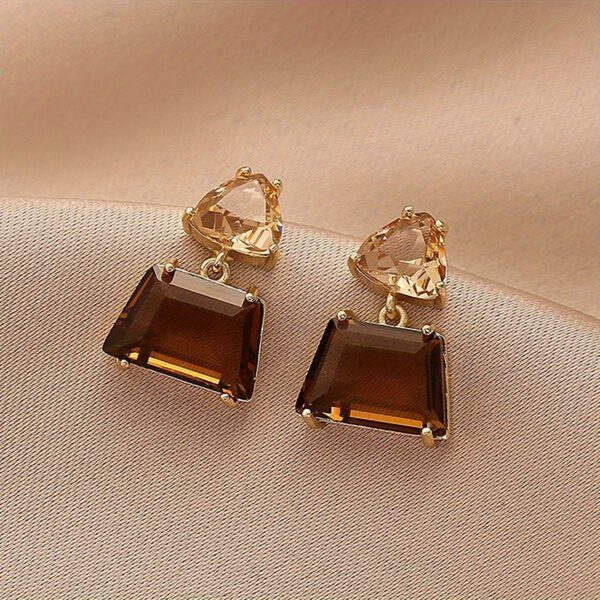 JW974 Brown Crystal Earrings - Image 7
