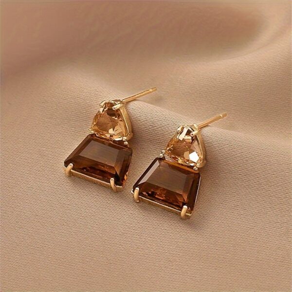 JW974 Brown Crystal Earrings - Image 4
