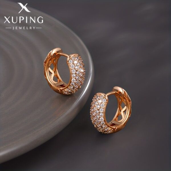 JW966 Gold Chunky Hoop Earrings - Image 2