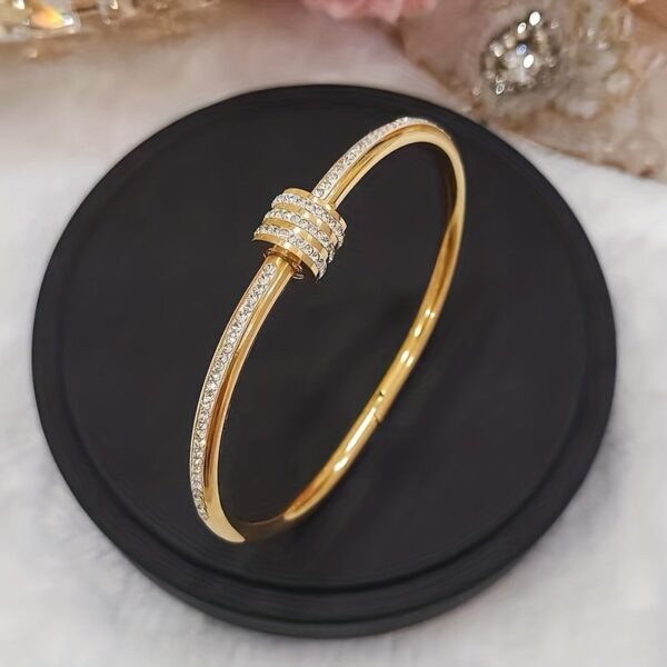 JW970 Gold Buckle Bangle - Image 3