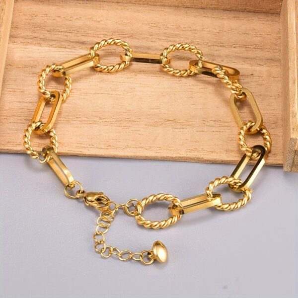 JW945 Gold Elegant Chain Bracelet - Image 2