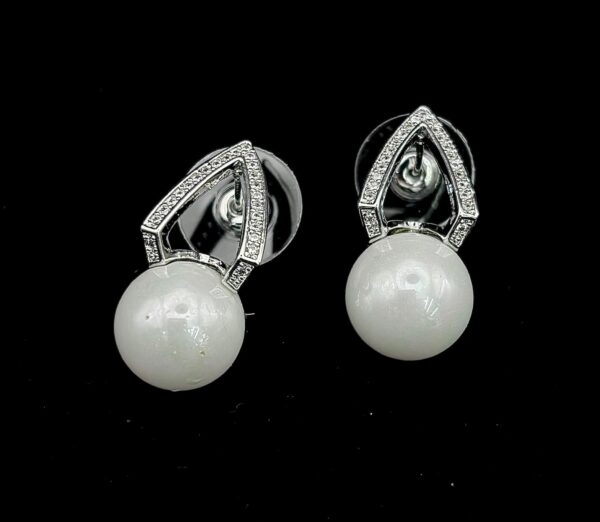 ERRINGS