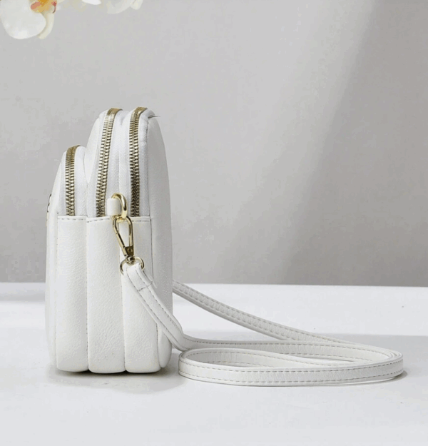 CB023 BAGCO SLING BAG - Image 3