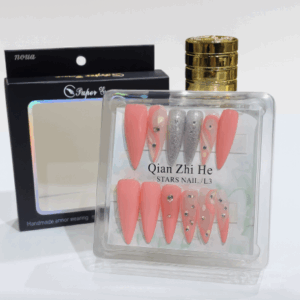 FNL002-Luxurious Fake Nails