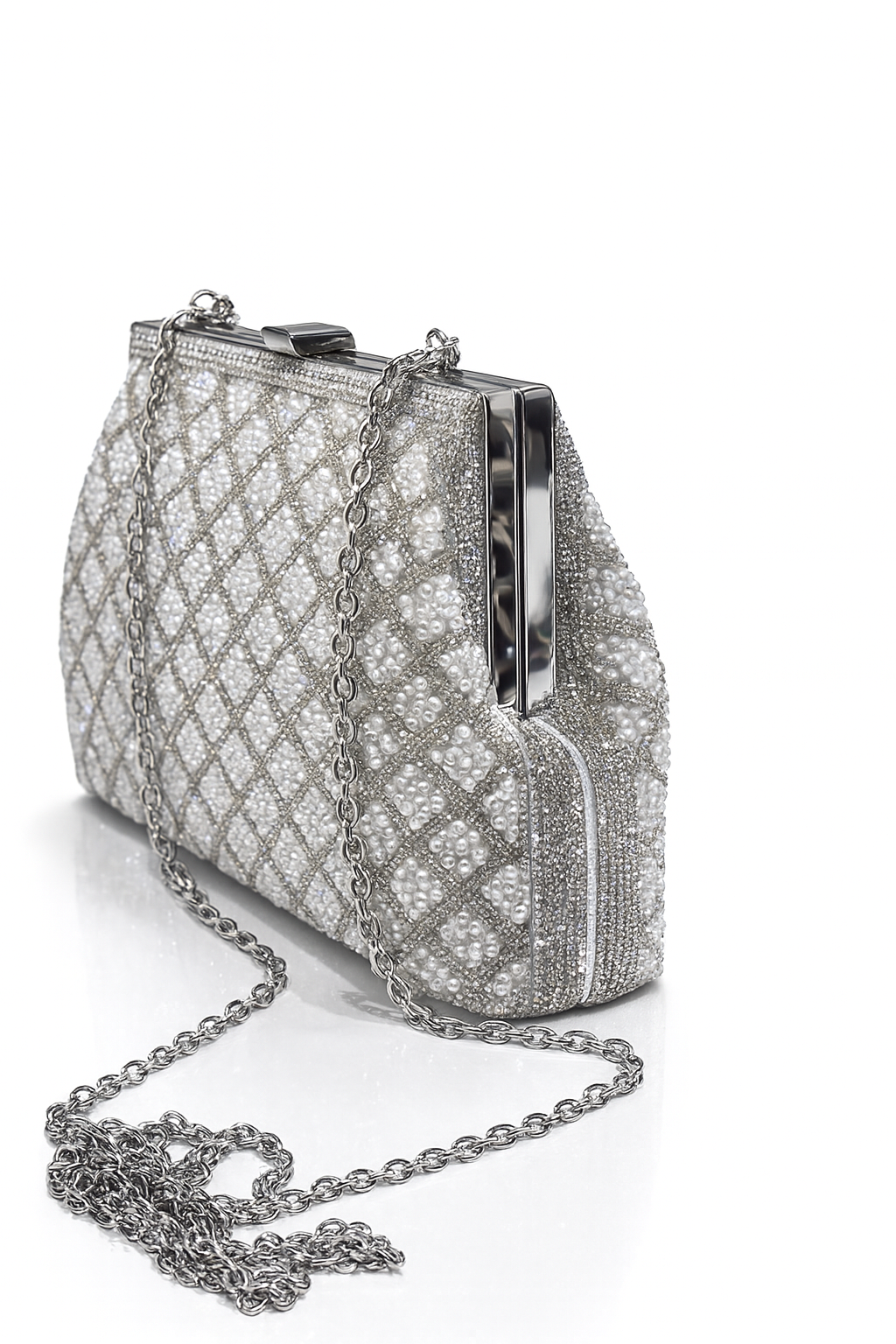 CB062-Luxury Diamond-Pattern Crystal Evening Bag with Gold Chain - Image 5