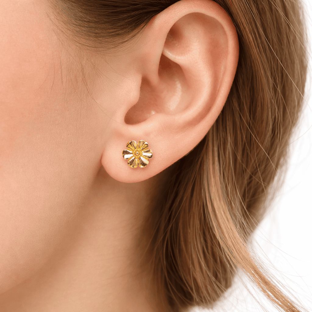 ZUPE001-Gold Flower Stud Earrings - Image 2